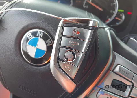 2018 BMW Alpina B7 xDrive z USA, uszkodzony, nr VIN WBA7F2C50JB238563